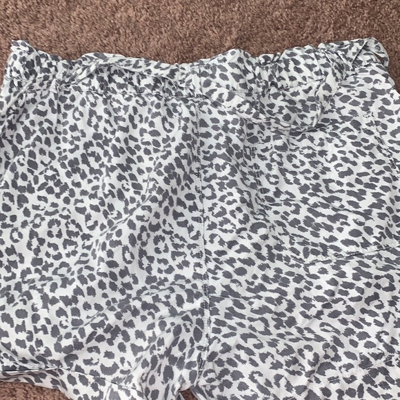 aerie shorts - Picture 5 of 5